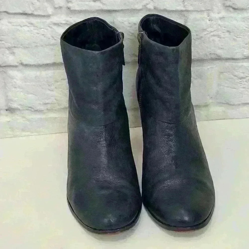 Cole Haan Cassidy Black Leather Bootie Sz 8.5 - Picture 5 of 16